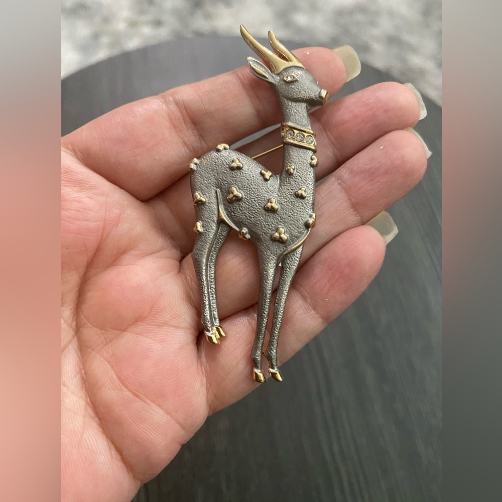 Deer Brooch Pin in Textured Silver with Gold Accents